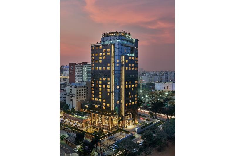 Hotel The Den, Bengaluru Zewnętrze zdjęcie